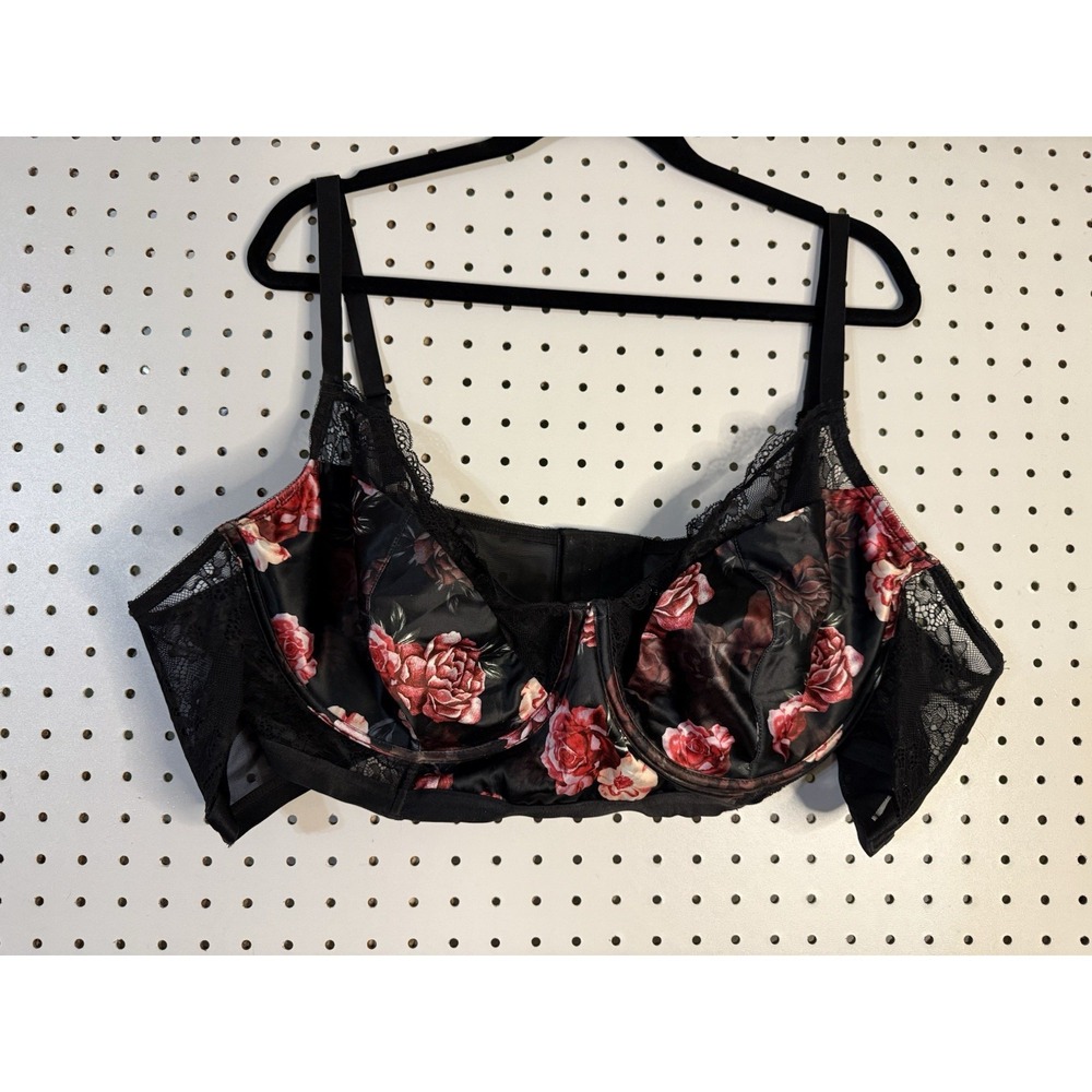Torrid bralette bra size 5 satin lace black red pink underwire plus 5x Longline